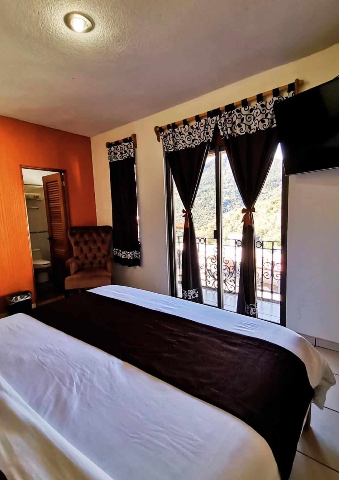 Hotel & Balneario Los Angeles Taxco de Alarcon Exterior photo