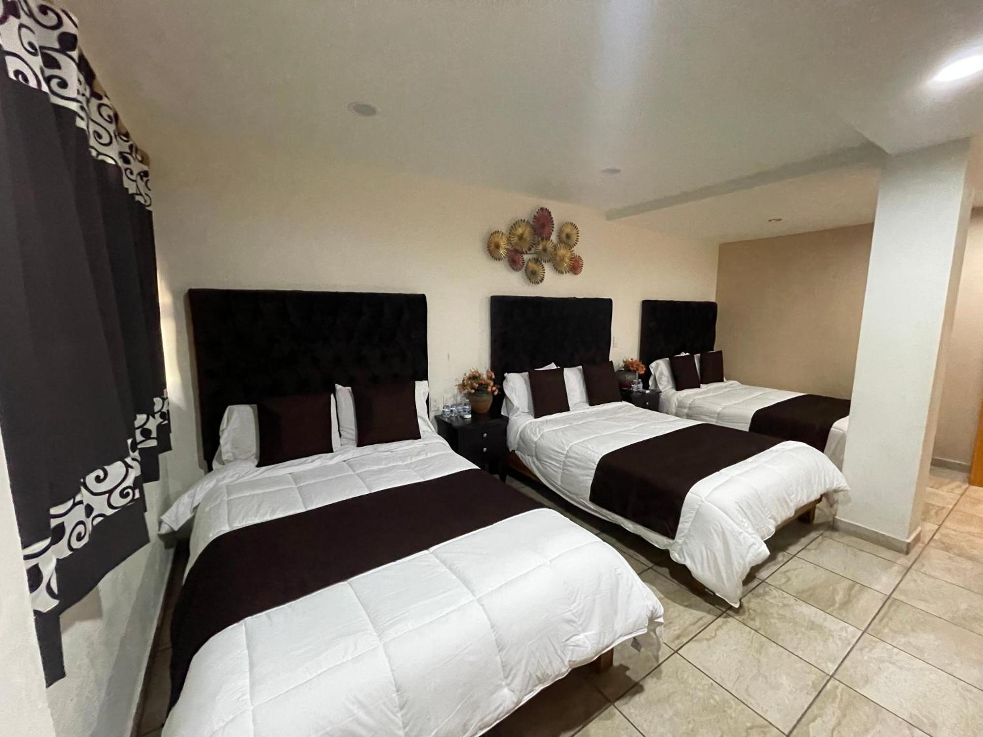 Hotel & Balneario Los Angeles Taxco de Alarcon Exterior photo