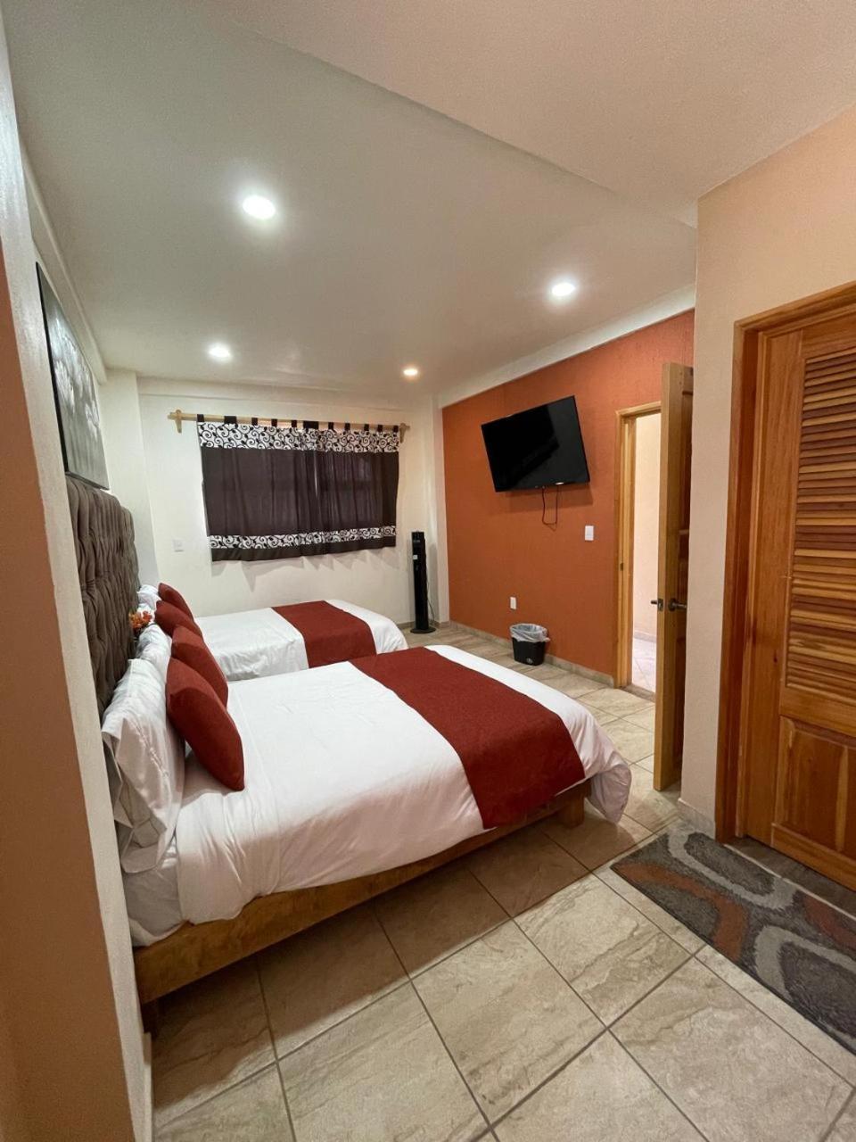 Hotel & Balneario Los Angeles Taxco de Alarcon Exterior photo